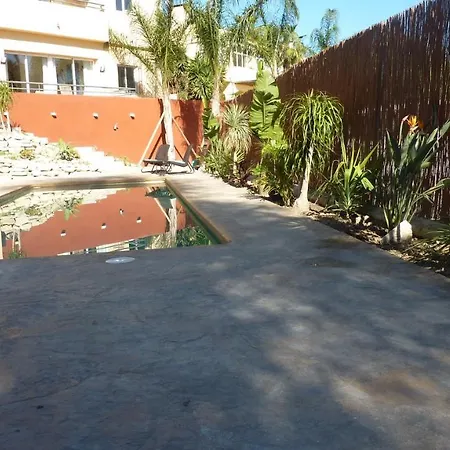 En Coveta Fuma- *